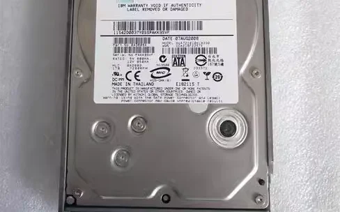 

Жесткий диск 44X2458 44X2459 44X2479 1T 1TB 3,5 SATA-FC DS4700 DS5020