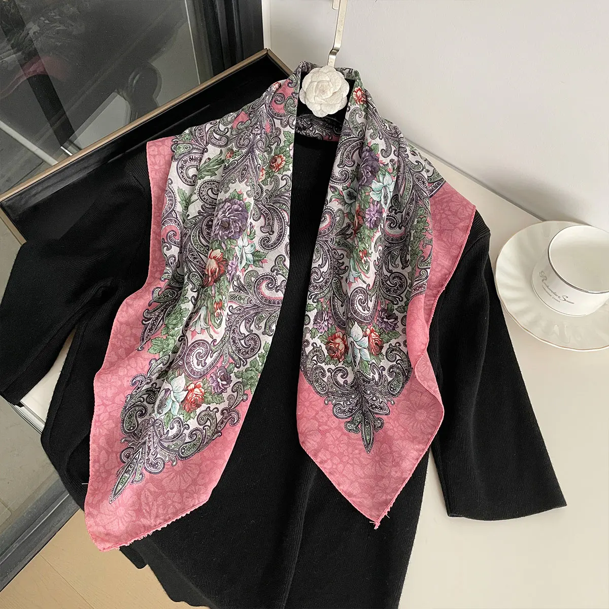 2025 Luxury Cotton Texture Print Female Neck Scarf Square Hair Scarves Foulard Head Band Shawls Wraps Neckerchief Bandana Women