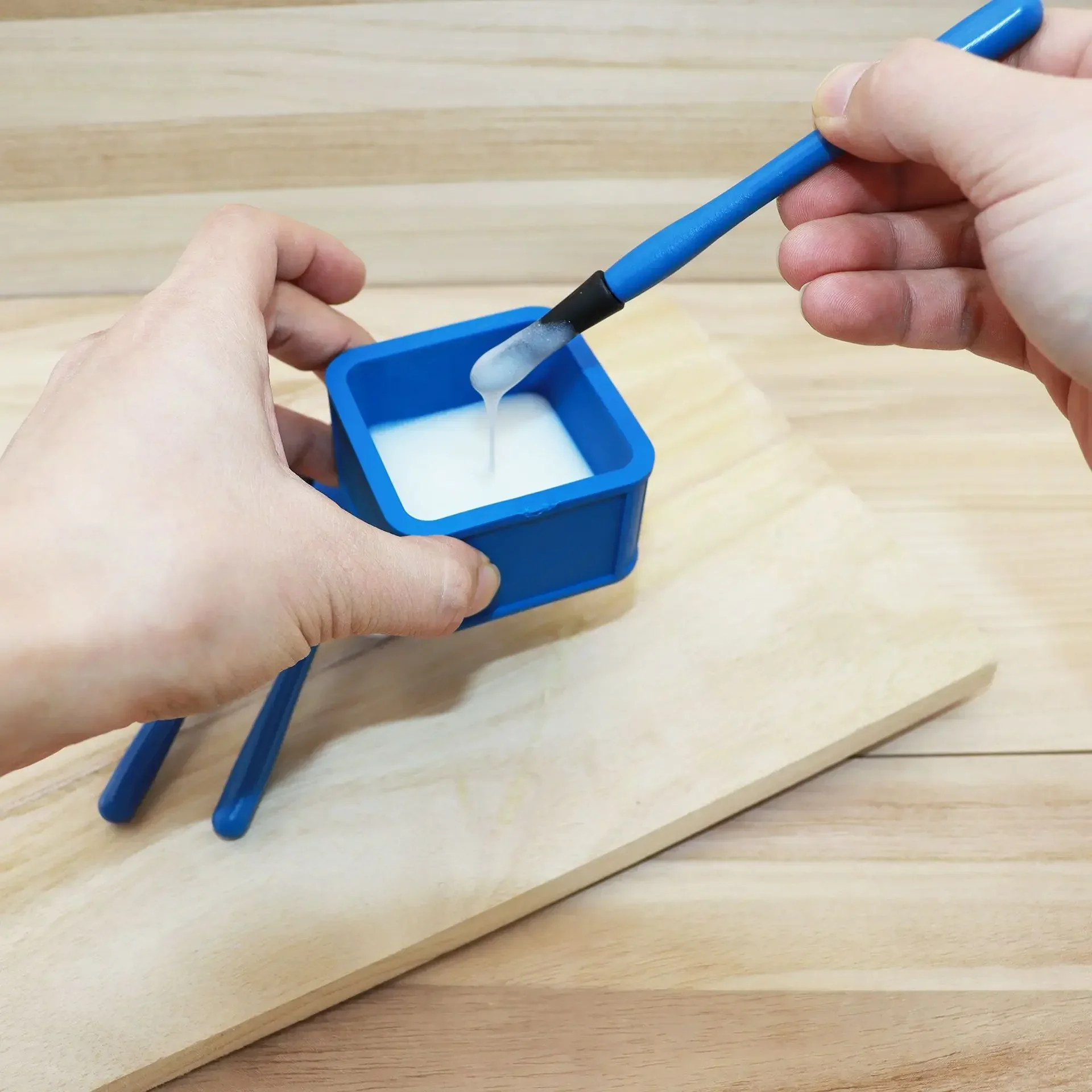 Woodworking Brush Tool Set Soft Silicone Wood Glue Applicator Thin Non-slide Scraper Glue Tray DIY Crafts Spreader Brush