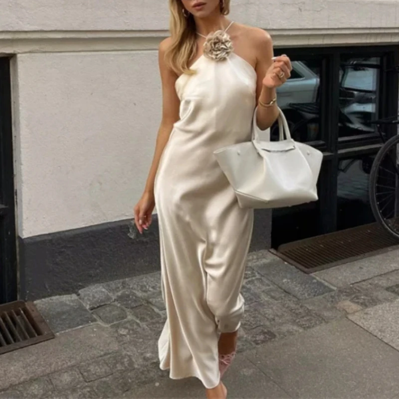 

Women's Long Dress Summer Fashionable Sexy Suspender Vacation Beach Style Sleeveless Elegant Hanging Neck Dress Women's Clothing