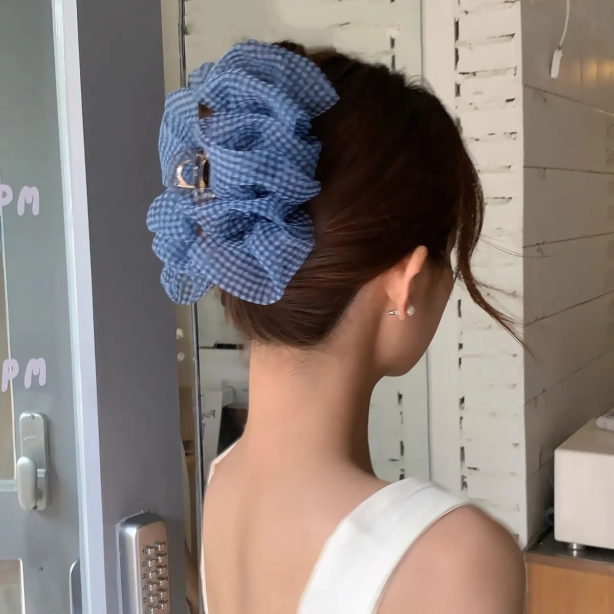 ブルーのチェック柄シアサッカーヘアクリップ、女性用エレガントな気質