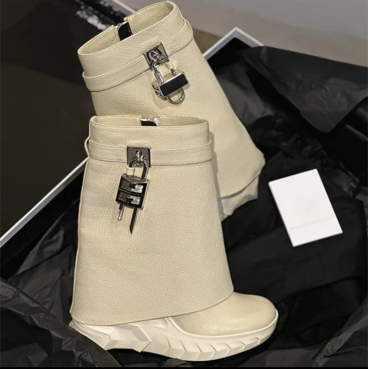 

High Chunky Heeled Pants Boots for Women Mid-calf Platform Wedges Zip Luxury Design Metal Lock Fashion Shark Booties