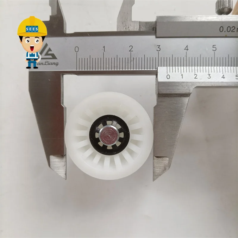 SEES Elevator Eccentric Door Hanger Roller Use for Fermator OD33mm W15mm 33x15xM10 33*15*M10 1LOT = 10PCS