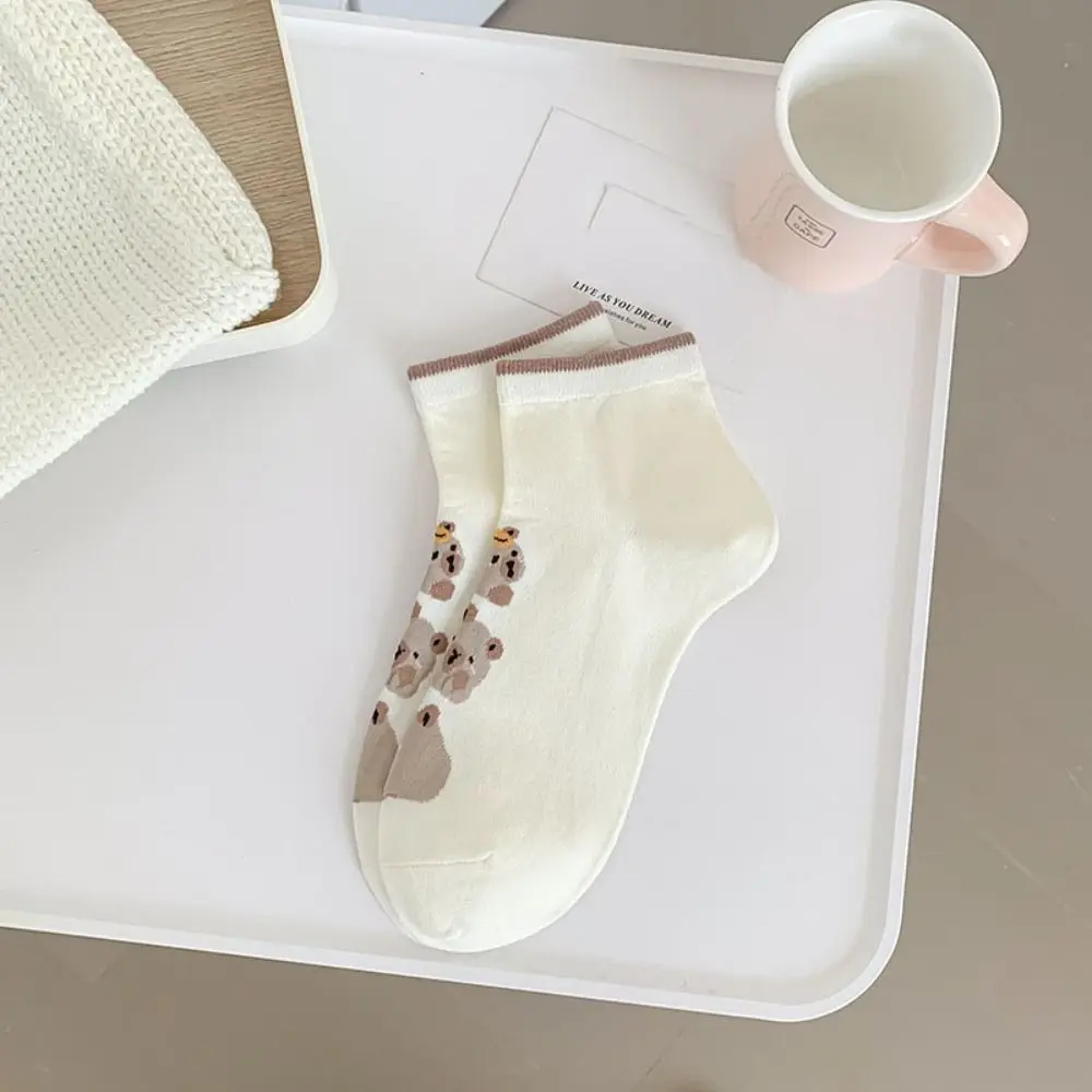 5Pairs Sweat Absorption Cartoon Capybara Socks Dot Non-Slip Capybara Mid-tube Socks Thin Soft Socks Women 5 Pairs