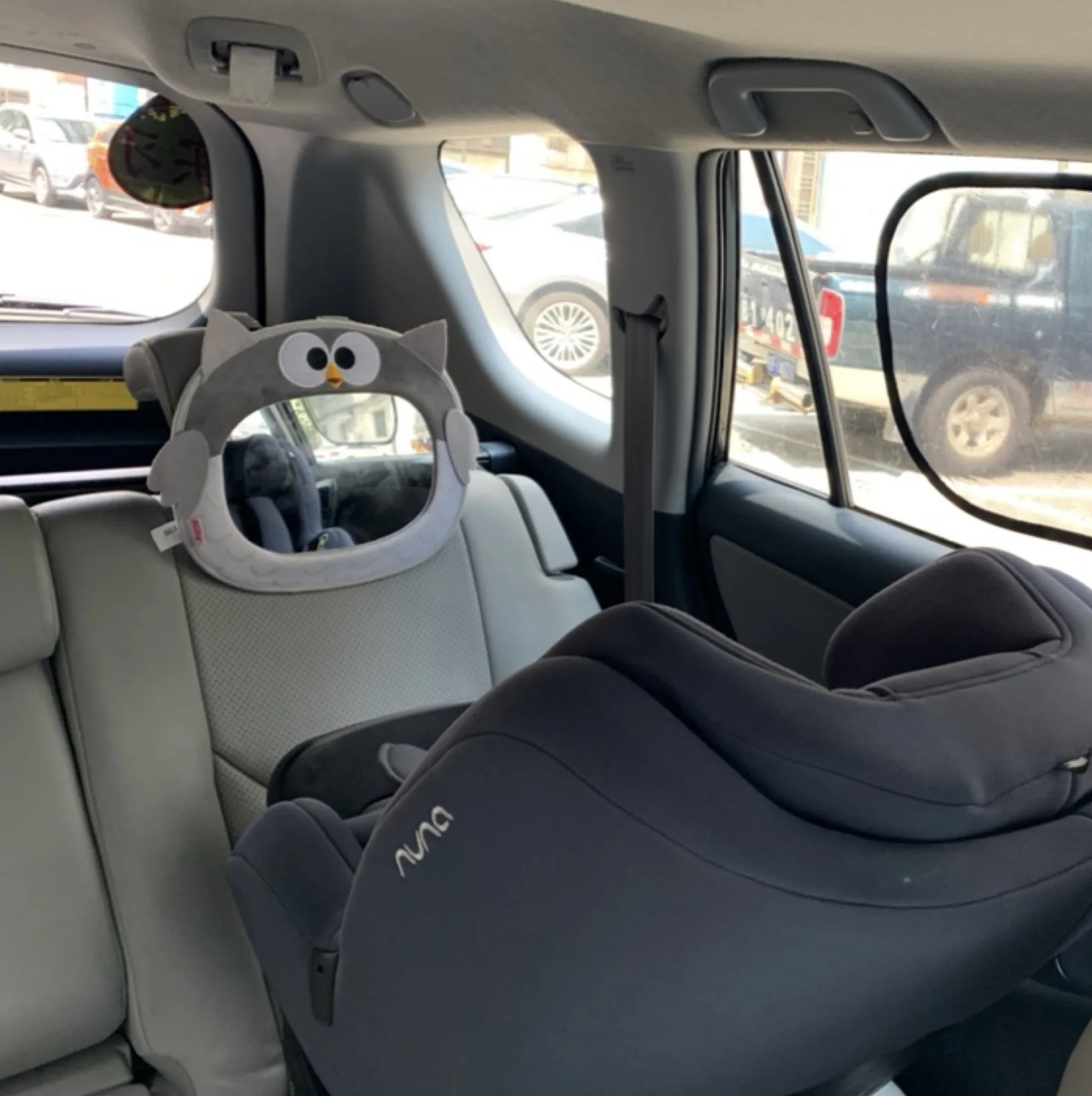 Cute Owl Child Safety Seat Rearview Mirror Cartoon Animal Car Seat Sight Glasses