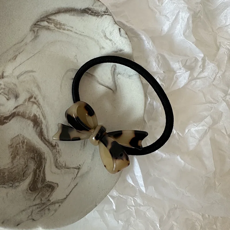 a bathing ape ヘアアクセサリー　scrunchie ブレスレット BABY MILO SCRUNCHIE K（シュシュ）｜A BATHING APE（ア