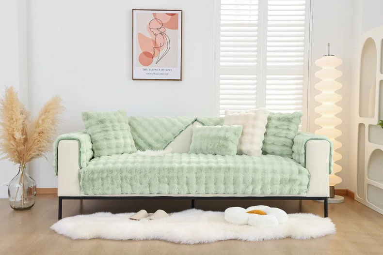 Description Picture 5 of itemWinter Warm Super Soft Rabbit Plush Sofa Towel Thicken Bubble Velvet Non-slip Sectional Sofa Cover Non-slip L-shaped Couch Cover