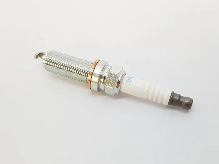 Iridium Spark Plug 4PCS 22401-1TT1C DILKAR7E9HS for Nissan Mazda Changan Mazda Nissan Renault Toyota 224011TT1C