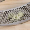 1 pcs 304 Stainless Steel Garlic Press Household Garlic Masher Kitchen Garlic Grinder Press Kitchen Accessories Tool 4