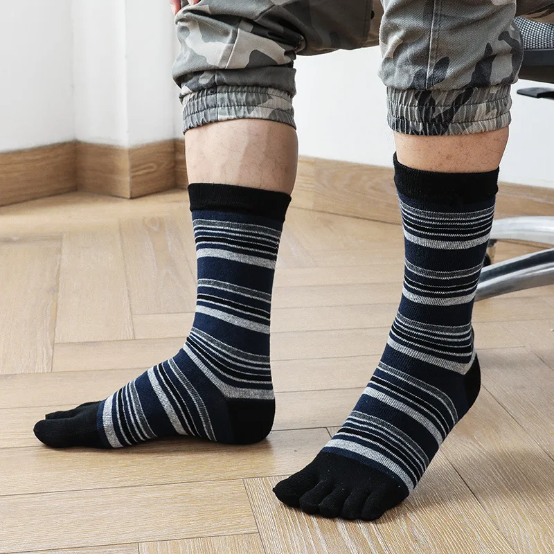 5 Pairs Man Calf Socks with Fingers Long Cotton Fashion Thin Striped Business Sport Separate Toe Sock Japanese Style Warm Sokken