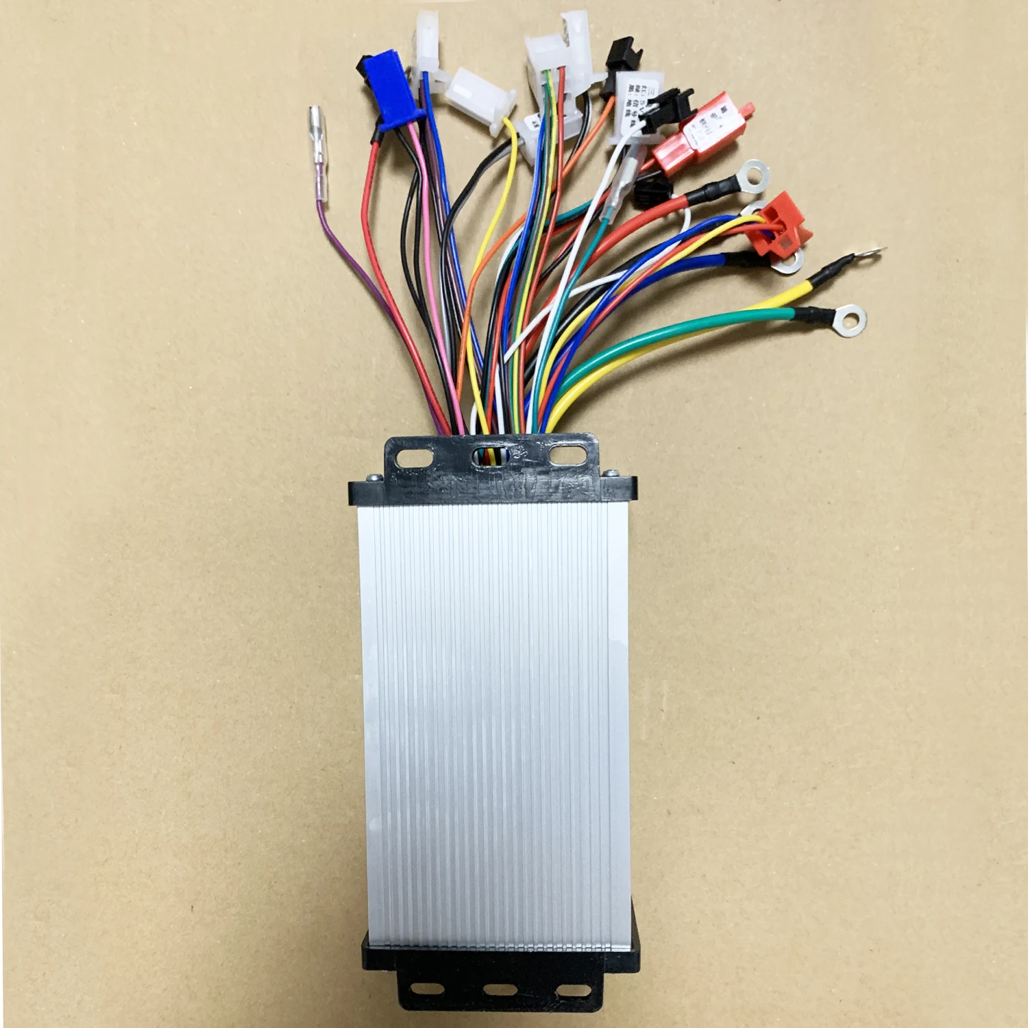 48V 60V 72V 500w sine wave controller three-mode 12MOS tube maximum current 30A