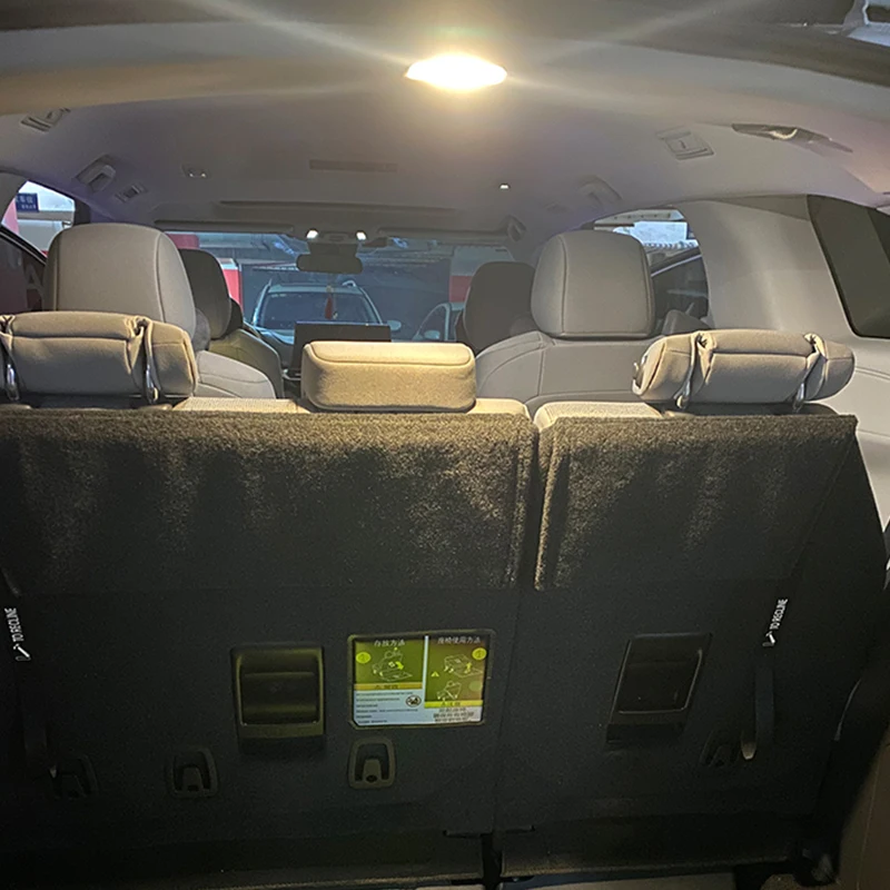 �ڵ��� Ʈ��ũ ����Ʈ ķ�� Ʈ��ũ ���� �� �޹� ���� �� Ʈ��ũ ���� Toyota Sienna Granvia 21-25 ���׸��� �׼�����