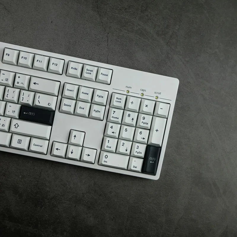 Teclado Mecânico, Mx Switch, Perfil Cereja, Keycap japonês, Custom GK61