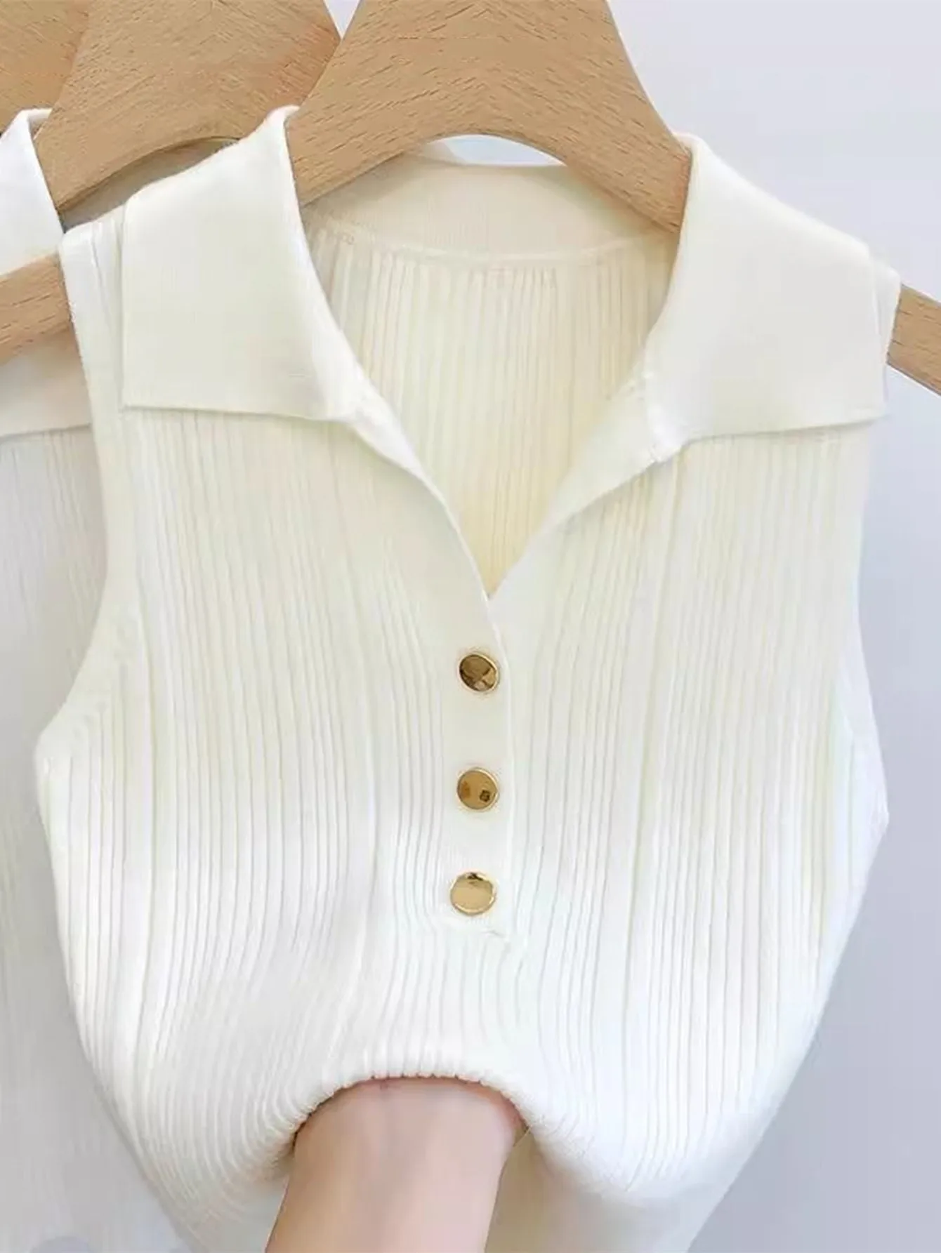 Frühling Sommer Neues Einfarbiges Dehnbares Top Damenkleidung Schlichter Knopfleisten-Polokragen Gestricktes Crop-Top Outfit – Detail 11