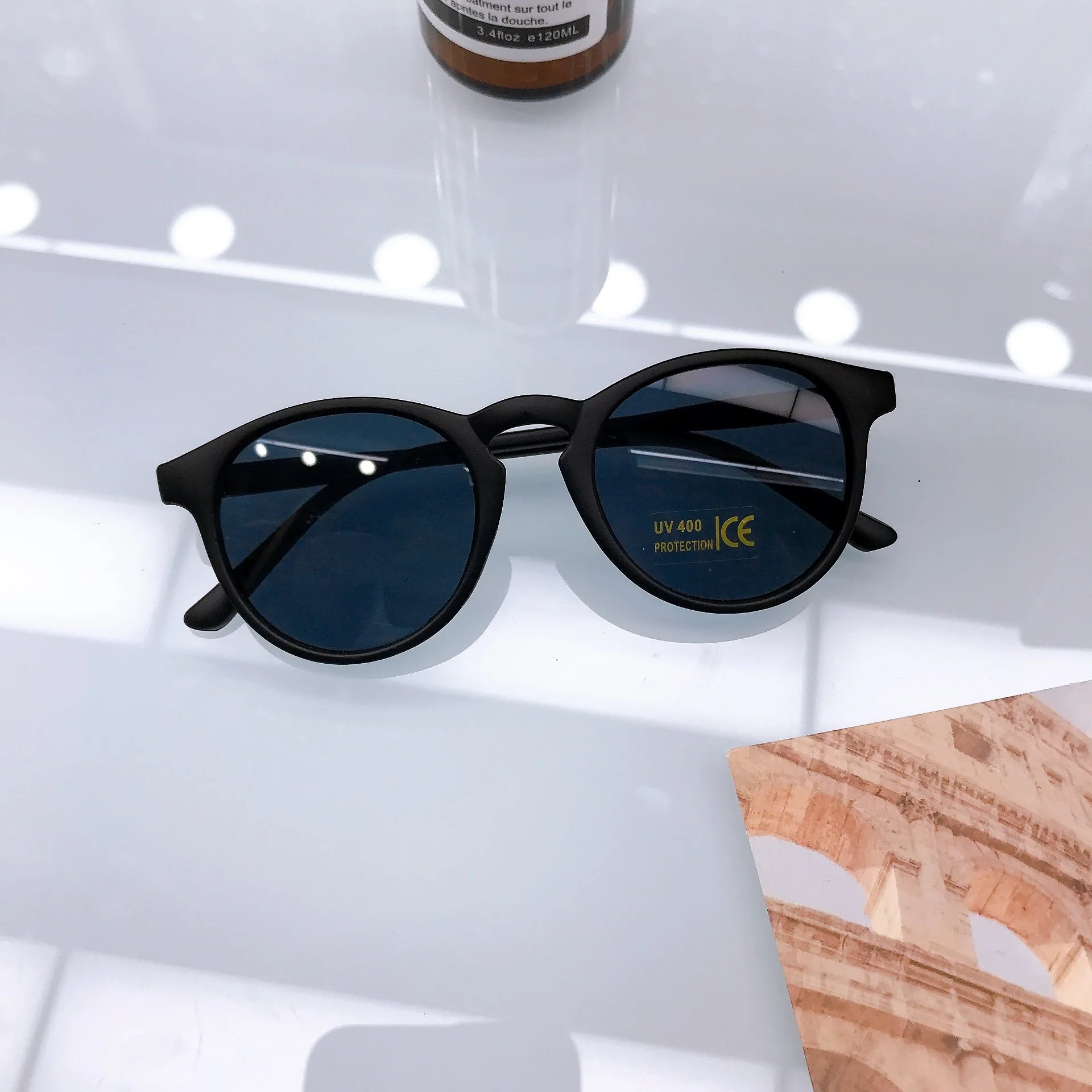 عروض عصرية جديدة للتصوير الفوتوغرافي في الشوارع وع...