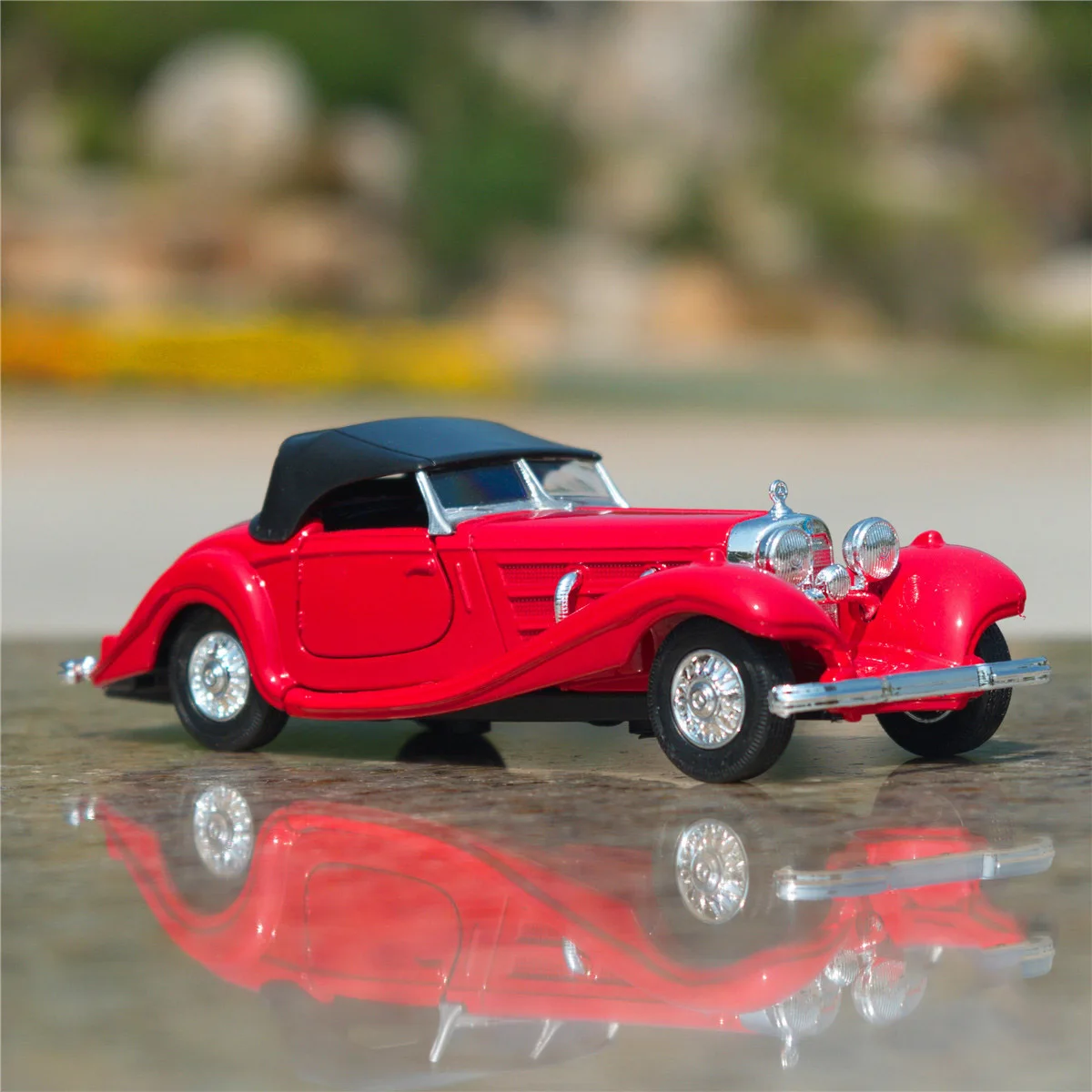 

WELLY 1:36 1936 Mercedes Benz 500K Alloy Car Model Diecast Metal Toy Classic Car Model Pull Back Simulation Collection Kids Gift