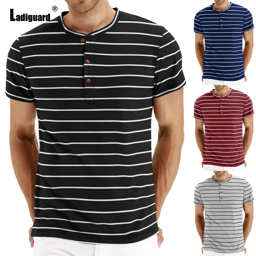 

Short Sleeve Men Fashion T-shirt 2022 Summer New Sexy Button Fly Tops Streetwear Mens Vintage Plaid Tees Shirt Casual Pullovers