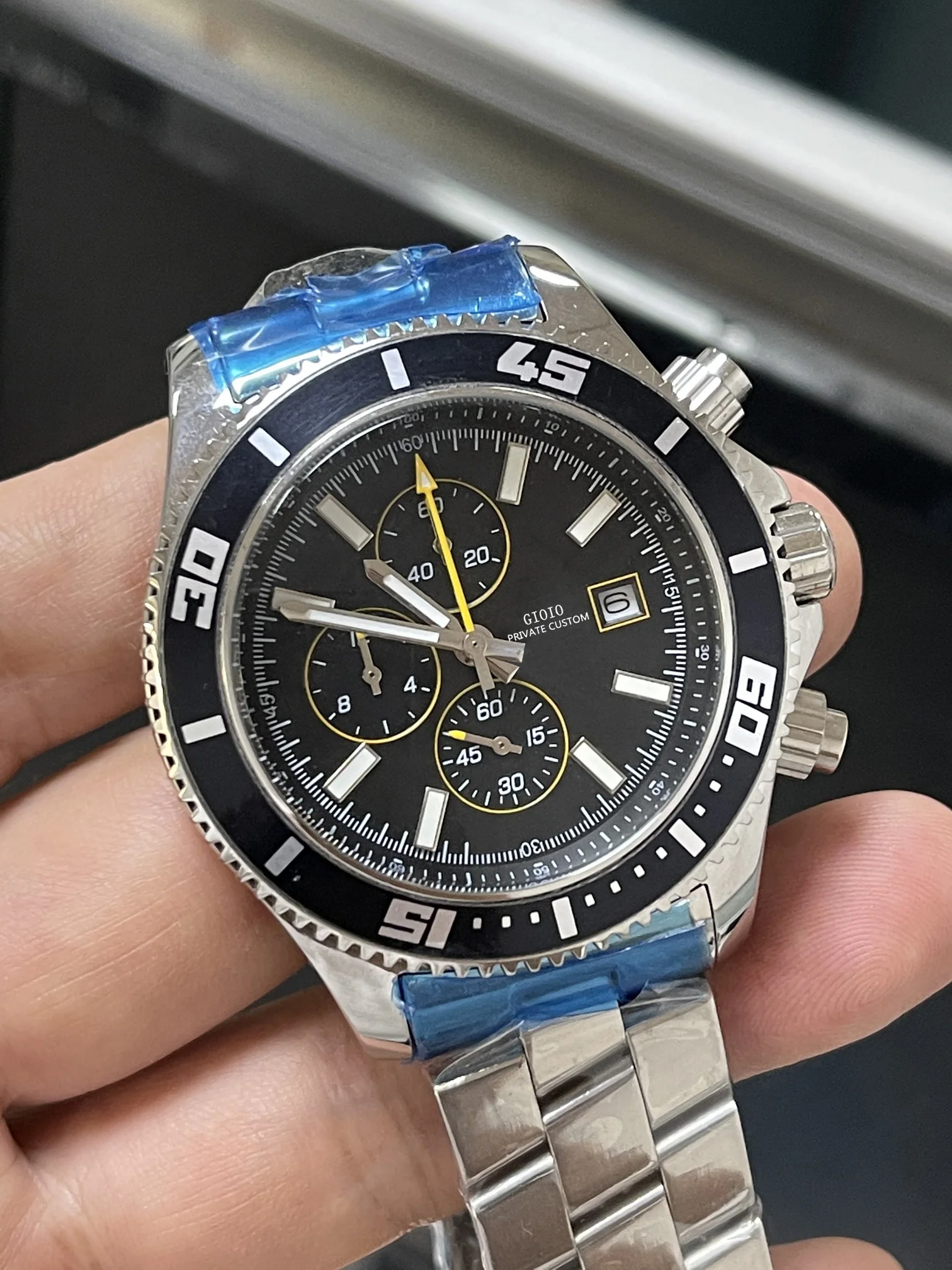 

Luxury Mens Quartz Chronograph Watch Black Ceramic Bezel Stainless Steel Bracelet Luminous Sapphire 46mm