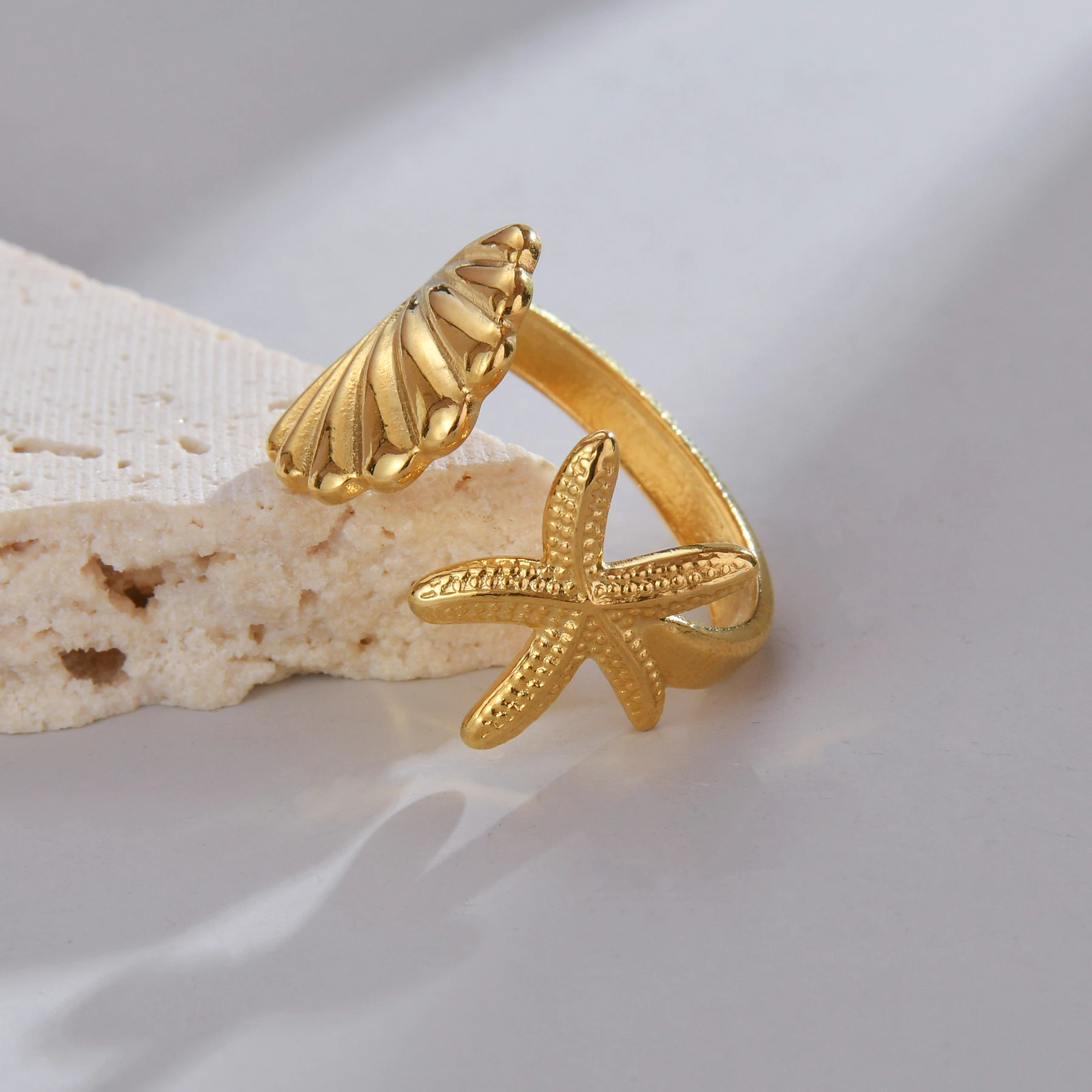 Anelli a forma di conchiglia placcati in oro moda vintage per regali di gioielli classici per feste impermeabili in acciaio inossidabile da donna - immagine 4