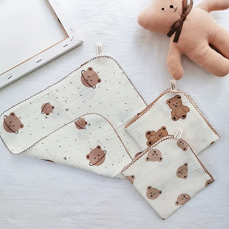 Cotton Baby Face Towel Newborn Baby Items 4 Layer Muslin Baby Bibs Handkerchief Soft Saliva Towel Triangle Feeding Burp Cloths 2