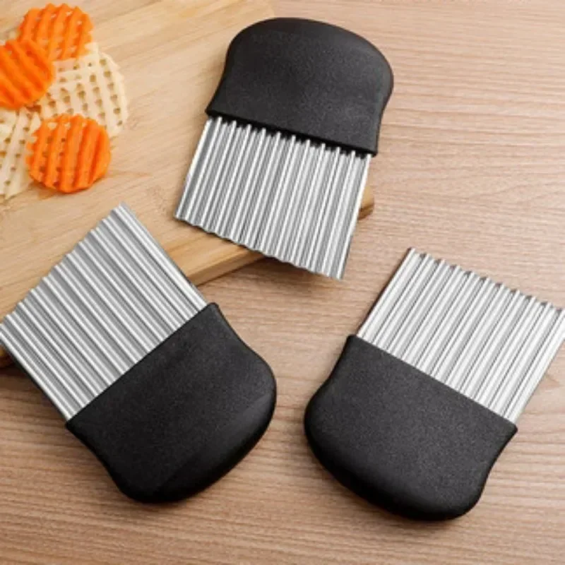 Stainless Steel Potato Chip Slicer Dough Vegetable Fruit Crinkle Wavy Kitchen Knife Cutter Chopper French Fry Maker Tools Gadget fruit slicer vegetable slicer crinkle cutter vegetable cutter potato slicer fruit knife kitchen knife potato chip maker potato cutter food slicer