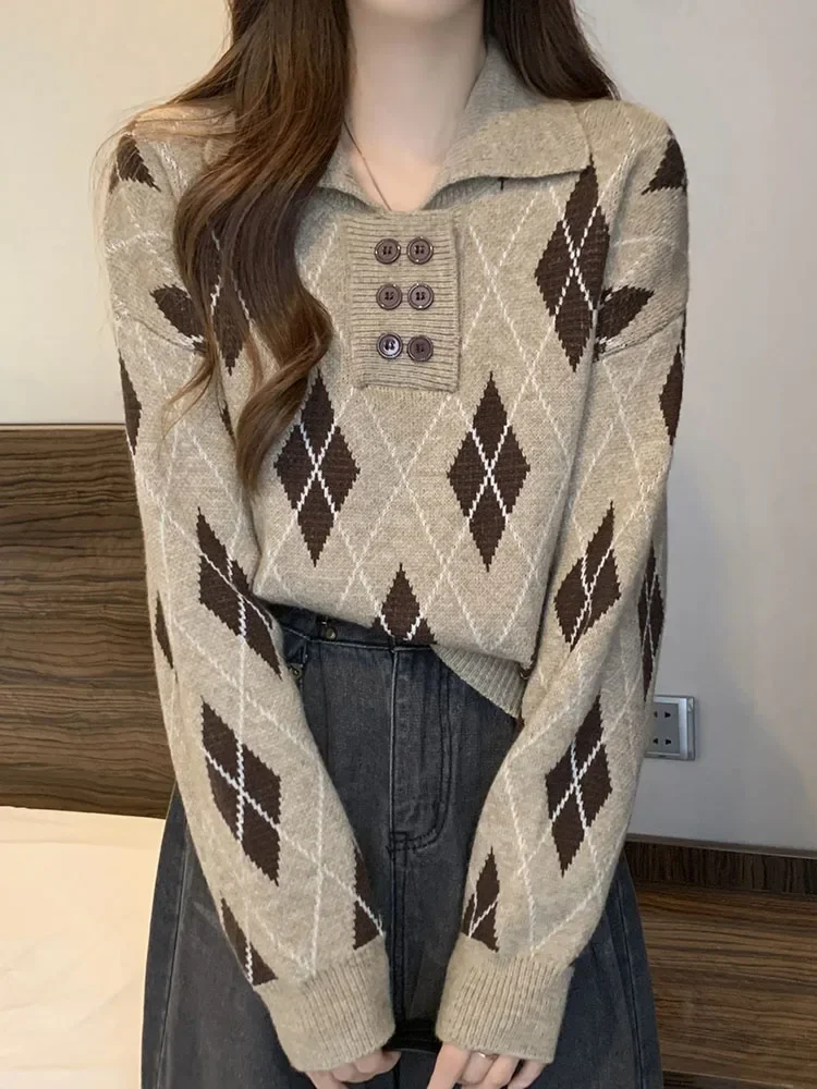 

Women Autumn Pullovers Korean Academic Style Contrast POLO Collar Pullover Plaid Sweater Design with A Lazy Knit Top D5318