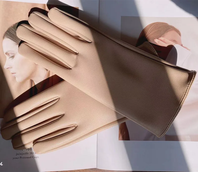 Women's Synthetic Leather Gloves Winter Warmth Short Thin Screen Driving Female Color Leather Gloves New 2022 Cycling