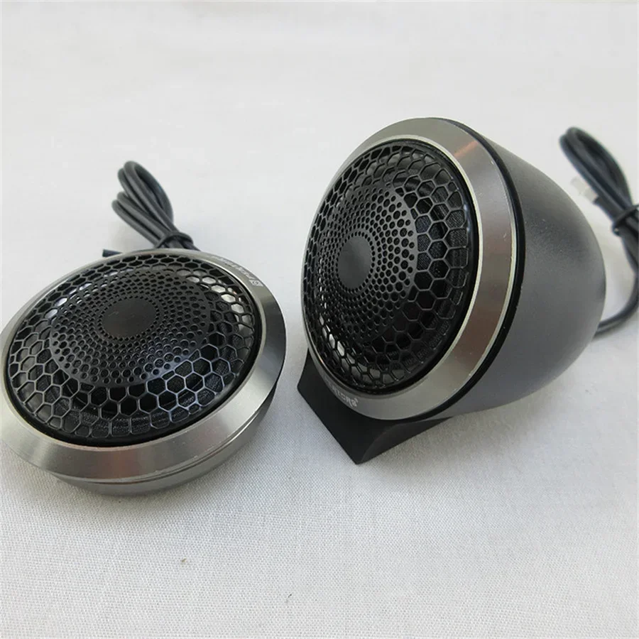 Silk Ball Treble 300W Set di altoparlanti HIFI ad alta potenza Audio per auto Set di altoparlanti per febbre modificati per auto marine Audio per auto di piccole dimensioni.