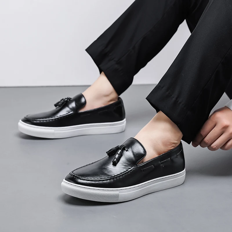 Brand High Quality Tassels Men's Shoes Handmade Leather Footwear Casual Business Flats Outdoor Soft Soled Travel Slip-on Shoes