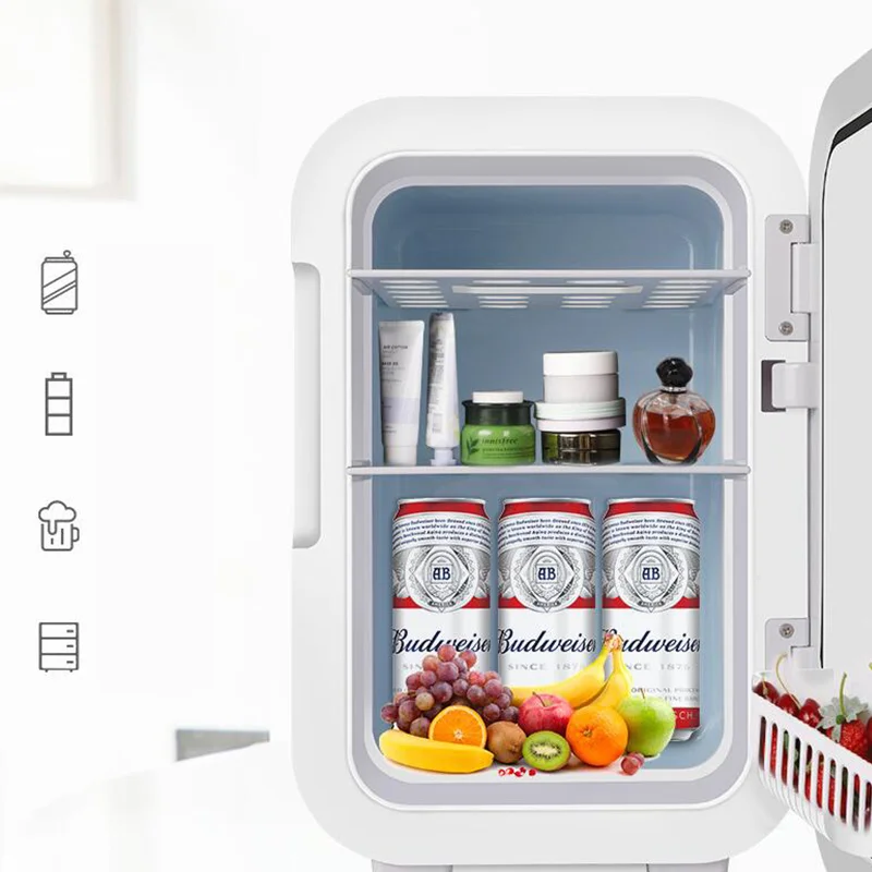 La mini nevera Comfee de Lidl con congelador y diseño retro, ahora con un  gran descuento