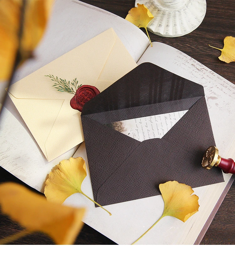 Description Picture 2 of itemNew 10pcs/pack Retro Hemp Texture Western Envelopes for Wedding Party Invitation Greeting Cards Gift Envelopes Customized