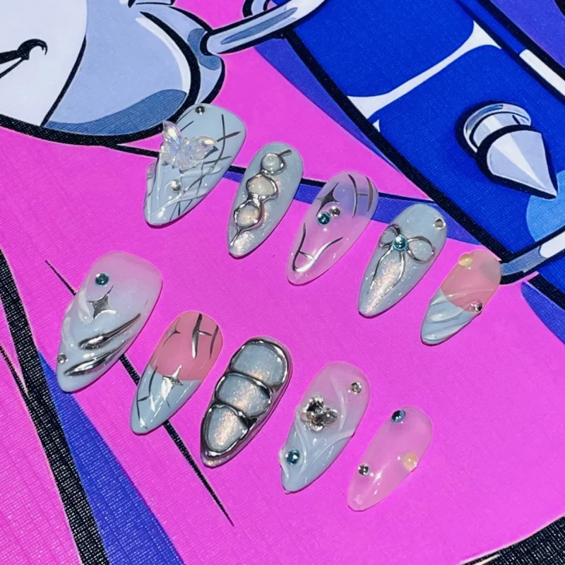 

Короткий миндальный ноготь Ins в европейском и американском стиле, ручная роспись, французская Медуза, популярная одежда для девушек, ногти ручной работы