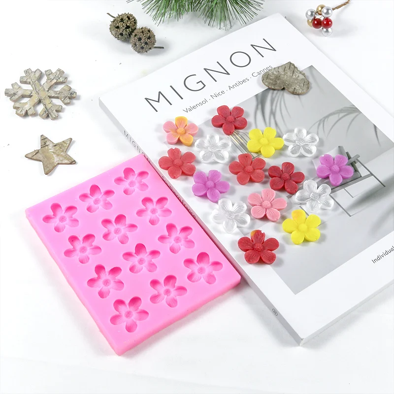 

QIQIPP gypsum aromatherapy sugar-sweetened chocolate baking decoration small flower cherry petals DIY dry Pace silicone mold