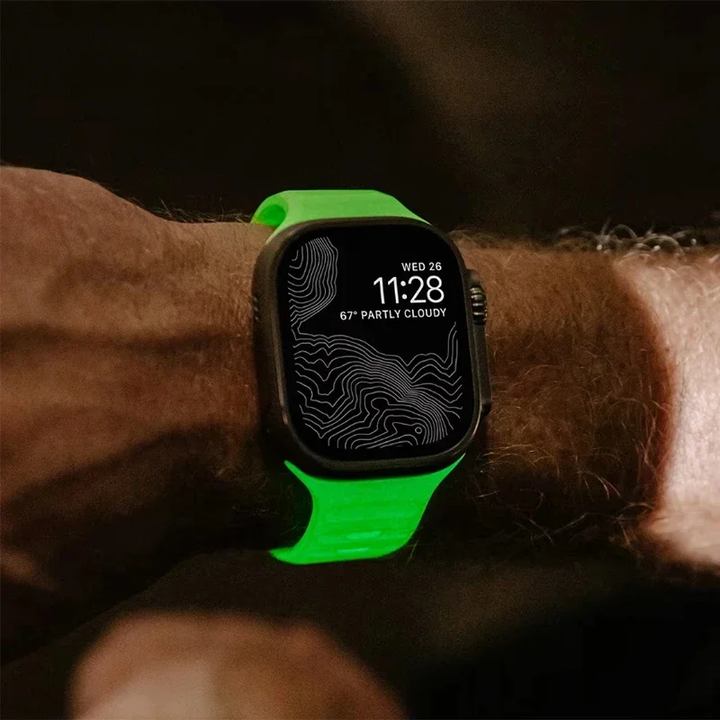 รูปสินค้า สร้อยข้อมือซิลิโคน Luminous GLOW สำหรับ Apple Watch หลายขนาด