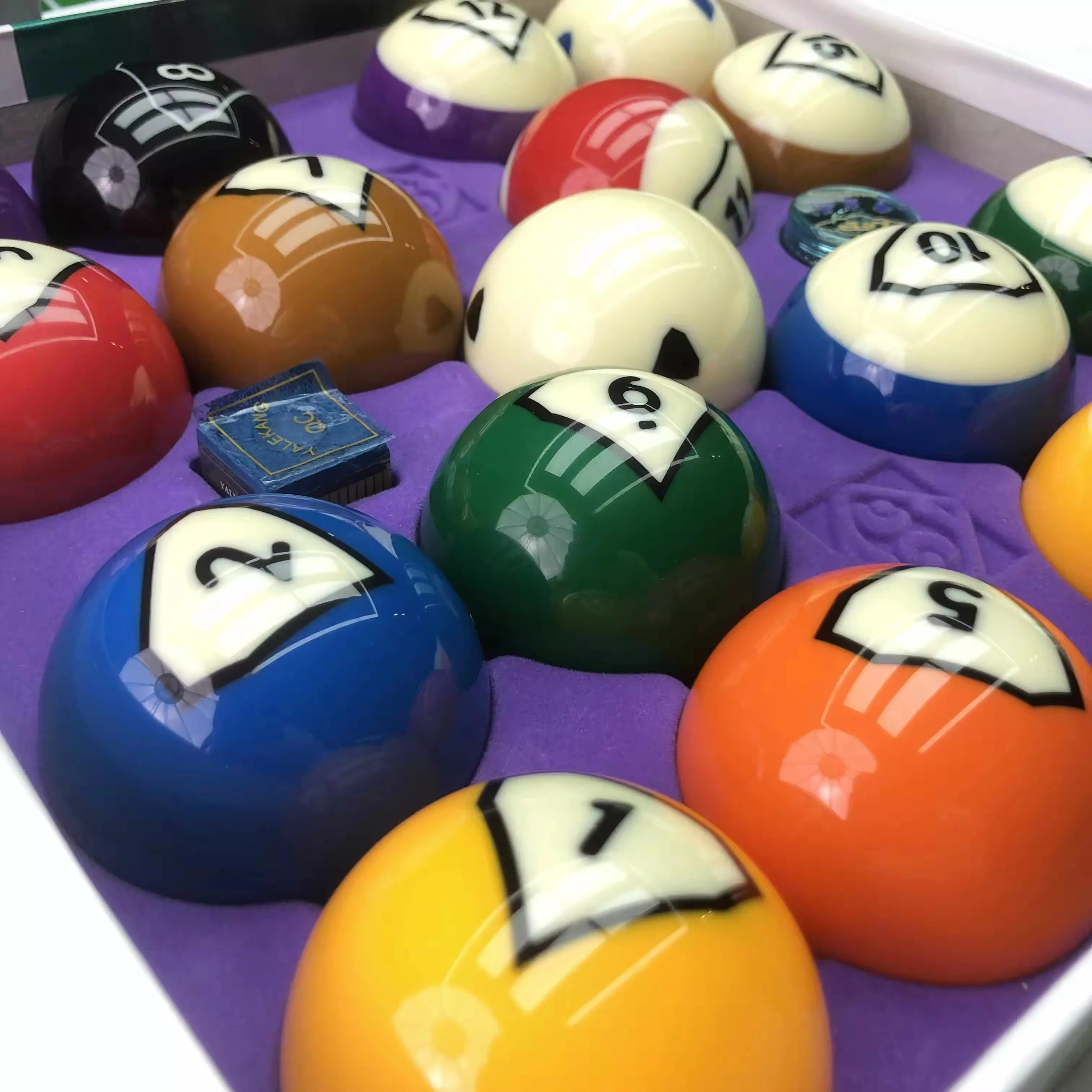 9-ball Standard Billiards 57.2mm High Brightness Durable Crystal American Billiards Accessories Factory Direct Price