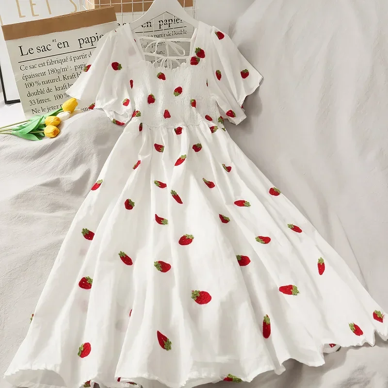Decoration Strawberry Dress Set - White [252PST02-210501-wh