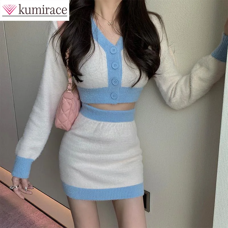

Knitted Short Suit Women's 2022 Autumn and Winter Long-sleeved V-neck Cardigan Sweater High Waist Skirt with Buttocks Two-piece