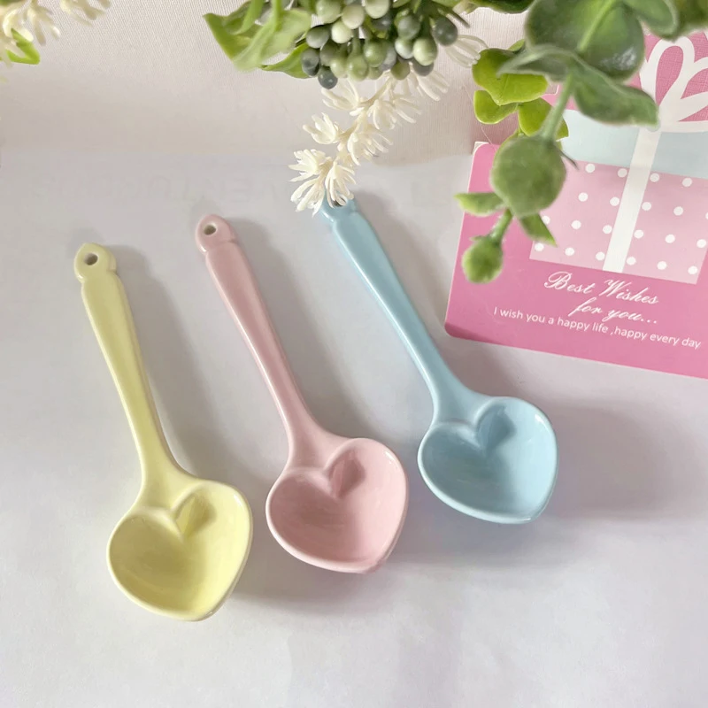 마카롱 컬러 러브 세라믹 스푼, 간편한 청소, 하트 모양, 주방 용품, 커피 스푼, 부드럽고 유약 내구성, 편리한