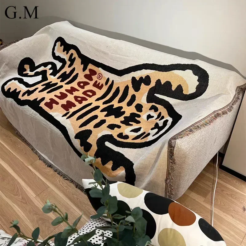 

Vintage Knitted Tiger Blankets for Beds Outdoor Camping Picnic Mats Ins Style Sofa Throw Blanket Retro Tablecloth Wall Tapestry