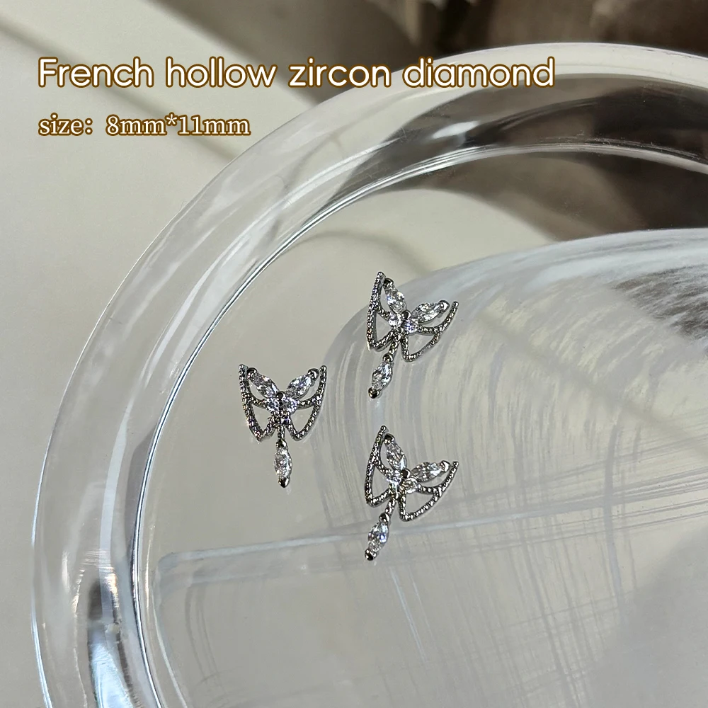KANIU 1 Stück Ausgehöhlte Nagel-Diamant-Charms Luxuriöse Schmetterlings-Ketten-Nagel-Zirkonia-Quasten-Legierungs-Charms für lange Nagelkunst-Designs – Detail 4