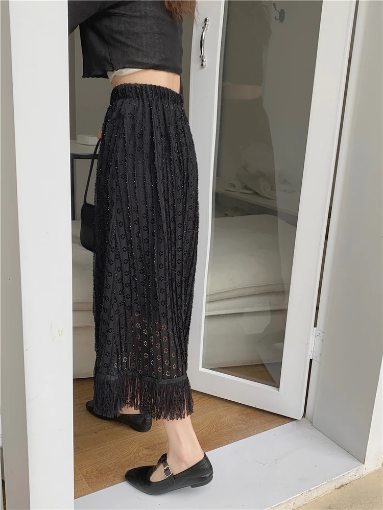 Hollow Lace Knitted Skirt Tassels Pleated Long Skirts Korean Elegant Casual Elastic High Waist Skirt Black Apricot Spring Summer white pleated skirt