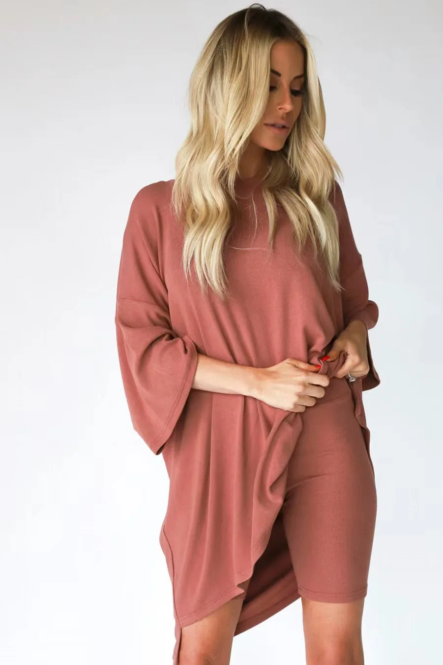 

New versatile oversized women's clothing