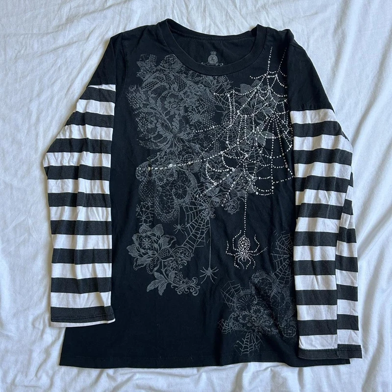 2000s T-shirt Graphic Print Layered Striped Long Sleeve
