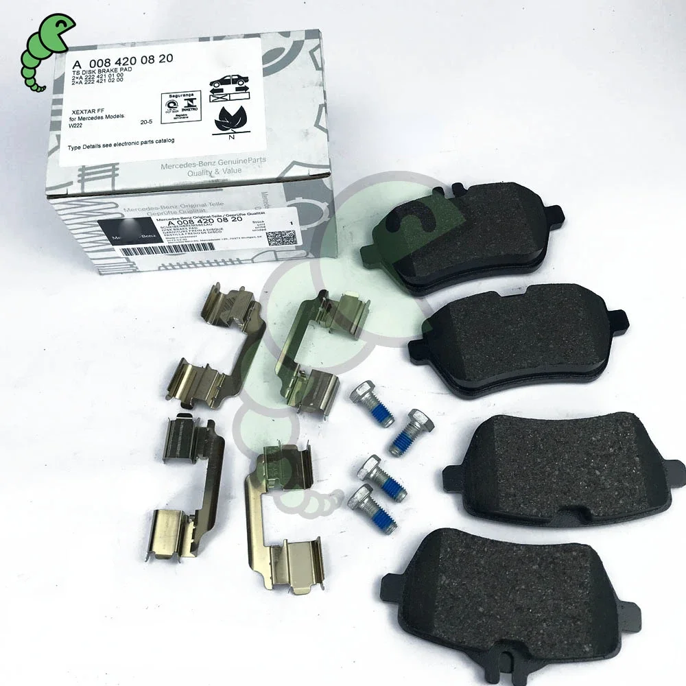 Car Brake Pads Set Ceramic Pad Front Friction Plate 0084200820 Brake Shoes Behind for Mercedes-Benz A0084200820 Brake Pad Back Skin