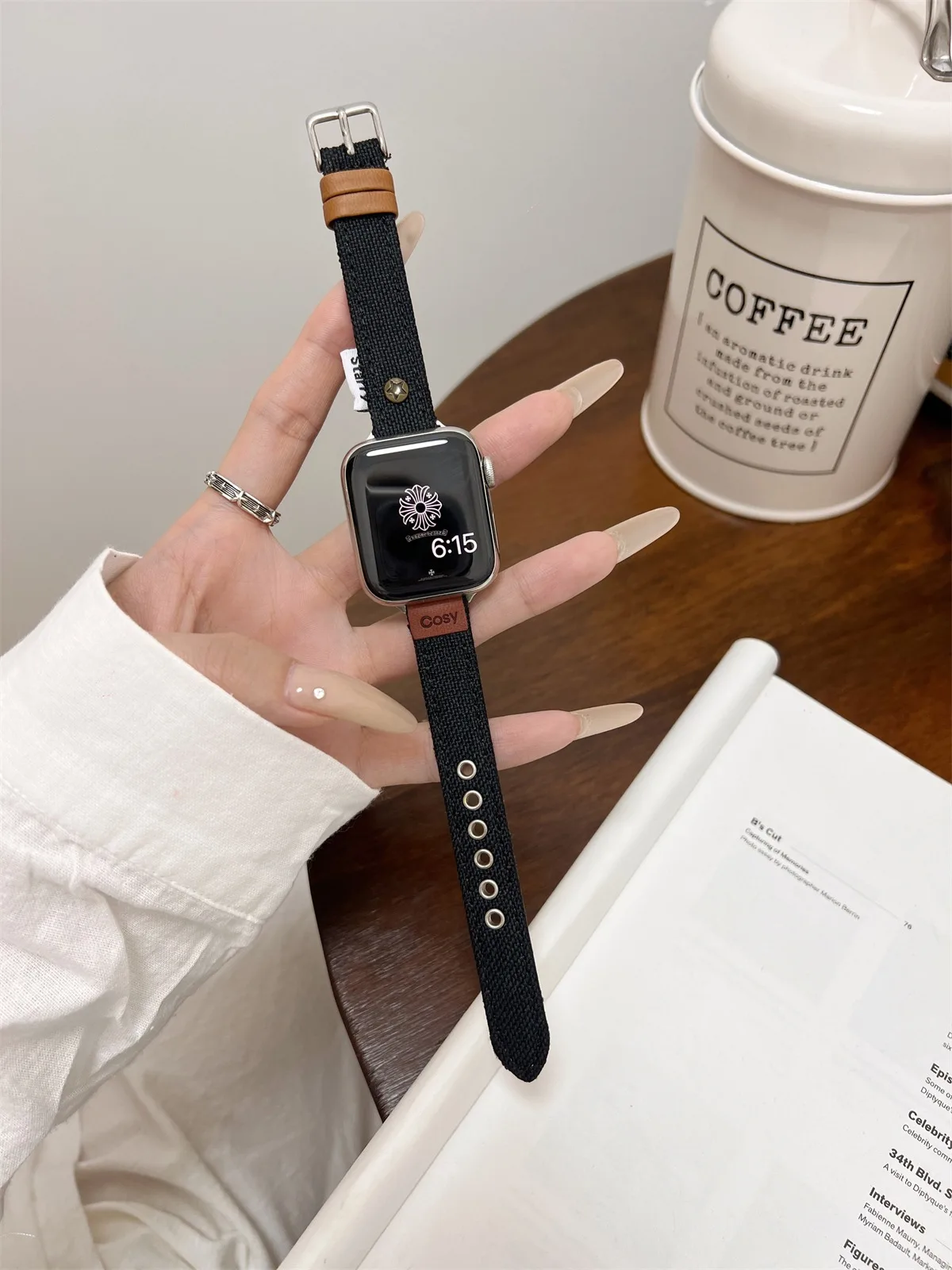 Watch Band For iWatch 42/44/45/46/49mm 38/40/41mm PU Leather Fashion Watch Strap For Watch Series Ultra2 Series 10/9/8/7/6/5/4/3/2/1_voghion.com