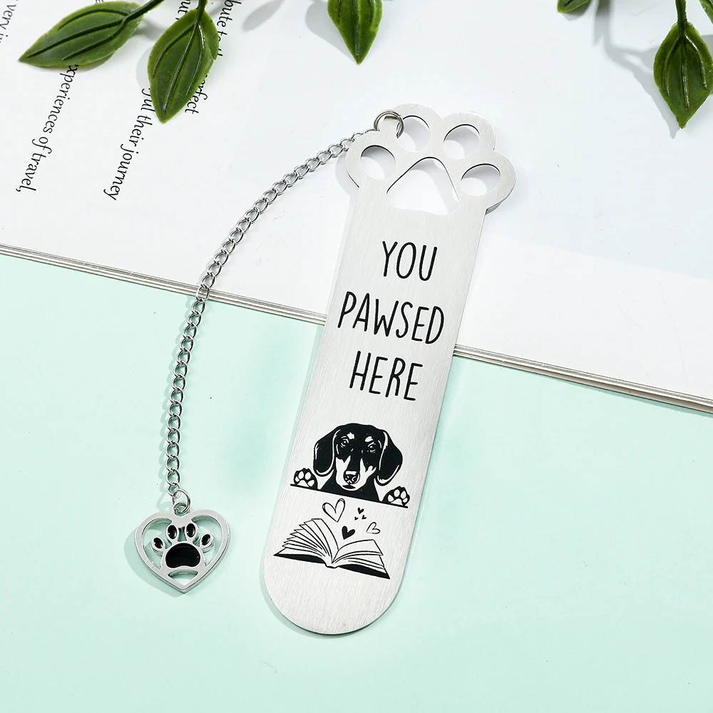 Cute dog stainless steel bookmark cartoon with pendant bookmark suitable for dog lovers reading collection small gift metal bookmark bookmark page holder animal bookmark bookmarks stationery supplies bookmark holder