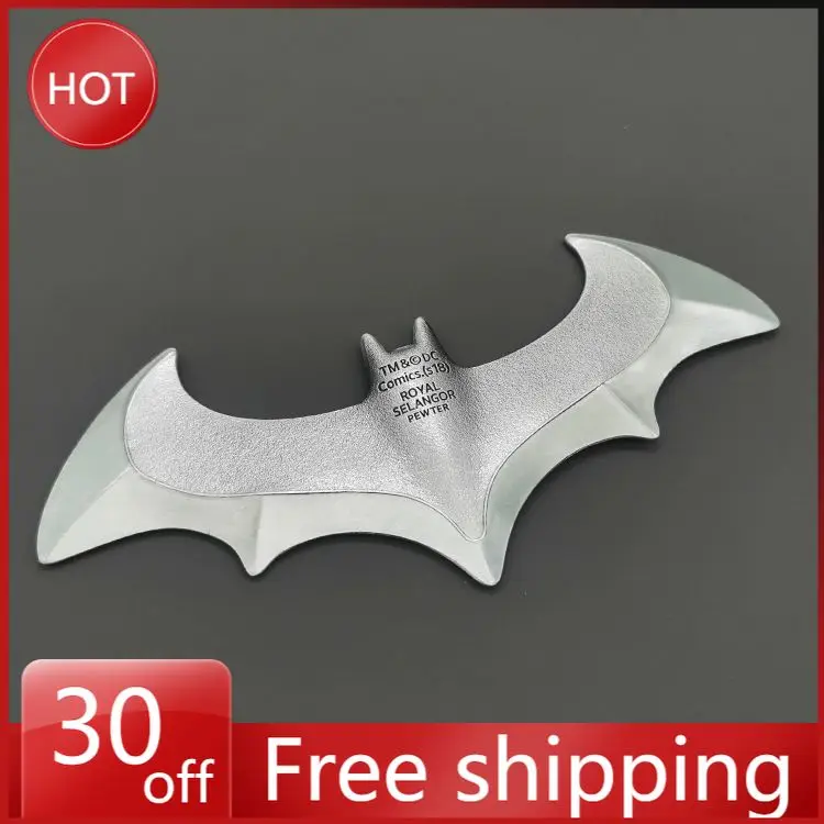 Detective Comics Batman Logo Figure 17.4Cm Letter Opener Anime Action Collection Decorazione Ornamento Desktop Regali Di Compleanno Per Bambini