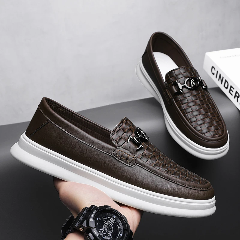 

2023 New Spring Brown Loafers for Men Slip-on Breathable Men's Leather Casual Shoes Soft Comfortable Flat Shoes Men cuero casual