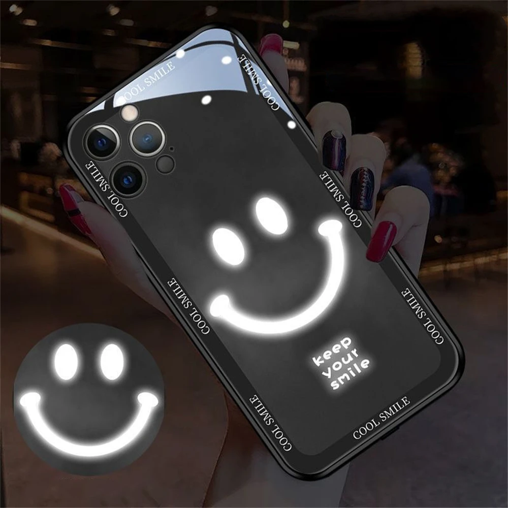 Smile Design Luminous Sound Music Control Custodia Per Telefono Per Samsung S24 S23 S22 S21 S20 Ultra Call Glowing Led Light Up Glass Cover