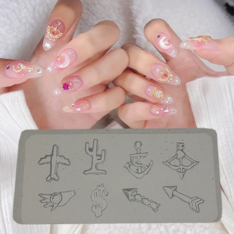 1Pcs Baroque White Horse 3D Acrylic Nail Mold 4*2CM Silicone Stamping Plates DIY Retro Style Resin Mold for Jewelry Making Decor 3